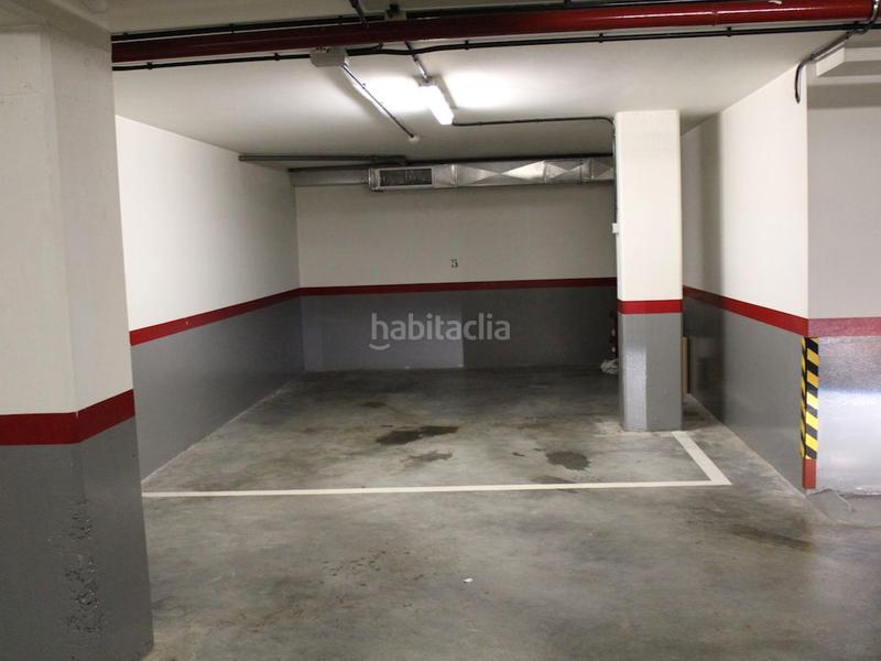Foto 8cb31fda-4d76-4bc6-8f69-2edf6d956d84. Rent flat in picos 10 in Ensanche Coruña (A)
