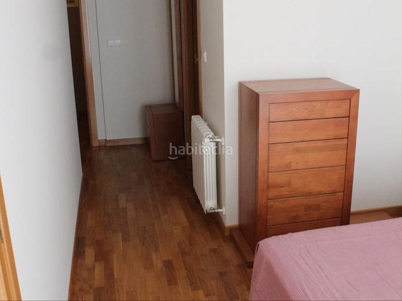 Foto aa8d7fbb-4f2e-4517-b55f-a51570e16201. Rent flat in picos 10 in Ensanche Coruña (A)