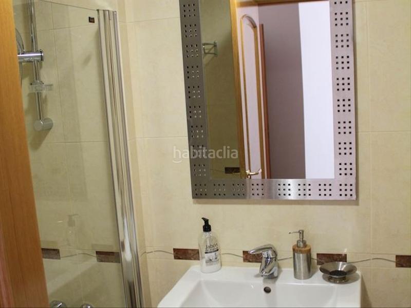 Foto e7f1a082-8bd2-4251-a2a1-91625a31cc25. Rent flat in picos 10 in Ensanche Coruña (A)