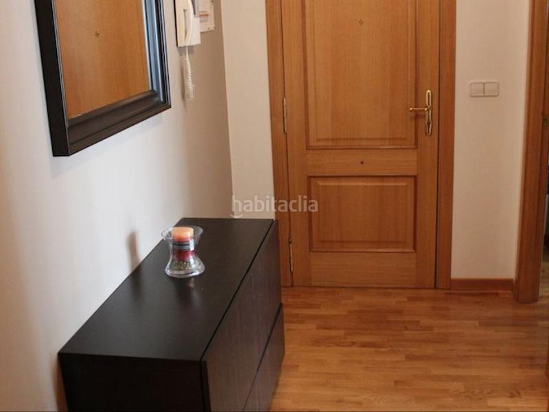 Foto d5acd673-bd9f-4ba2-8acf-8d4fe6b5ef43. Alquiler piso en picos 10 en Ensanche Coruña (A)