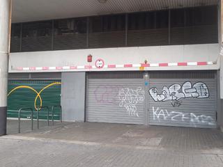 Location Parking voiture à Gran via de les corts catalanes 192. Alquiler parking coche en font de la guatlla lado bon preu  barc