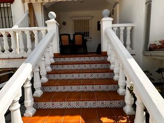 Maison jumelée à Laguna del sopetón sector l 126. Duplex y apartamento matalascañas