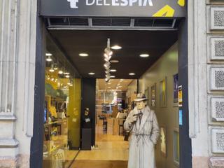 Local Comercial a Aragón  240 bajos. Inquilino solvente , 8 años más de contrato