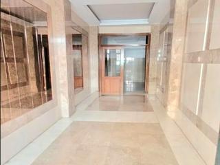 Piso en Compás santo domingo  11. Particular vende piso zona torreón