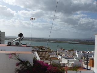 Maison jumelée à Calle realidad 13. Vistas al río guadiana e portugal