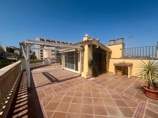 Dúplex en Calle del perill, 7. Atico dúplex con terraza solárium de 55 m² con vistas panorámica