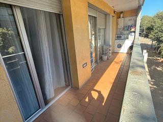 Pis a Carrer d'antonio machado 64. ? amplio piso familiar en viladecans: 4 habitaciones, balcón, pa
