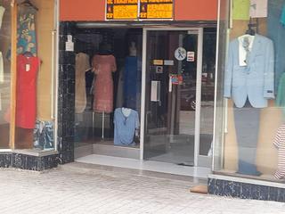 Location Local commercial à Plaça de l'autonomia 8. Local comercial en alquiler