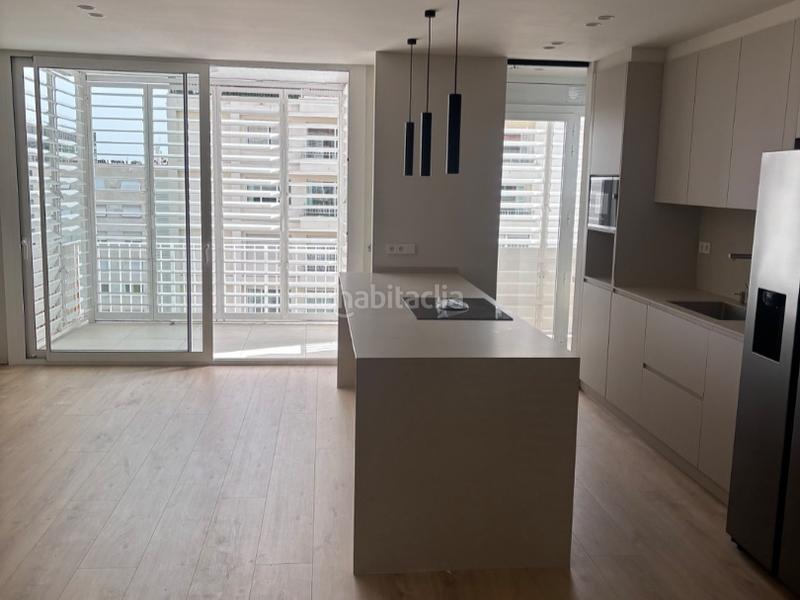 Foto cfa9b115-9d52-4905-9edb-d11bbe2252c7. Piso en passeig de manuel girona 14 piso alto recién reformado y totalmente exterior, con piscina. en Barcelona