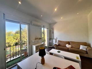 Appartement à Calle de trueba 7. Ático duplex con mucha luz