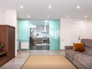 Zweistöckige Wohnung in Carrer ample 317. Semi-duplex en terrassa
