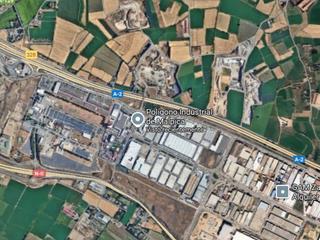 Fabrikhalle in A-2 km. 330. Nave industrial polígono malpica