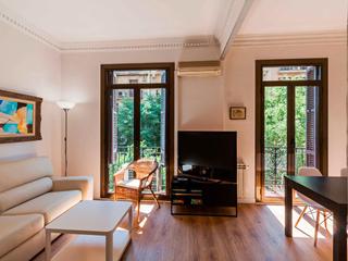 Location Appartement à Diputació 443. *alquiler de temporada con disponiblidad inmediata*