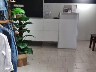 Traspàs Local Comercial a Joan badosa  28. Tienda de moda (ropa y accesorios)