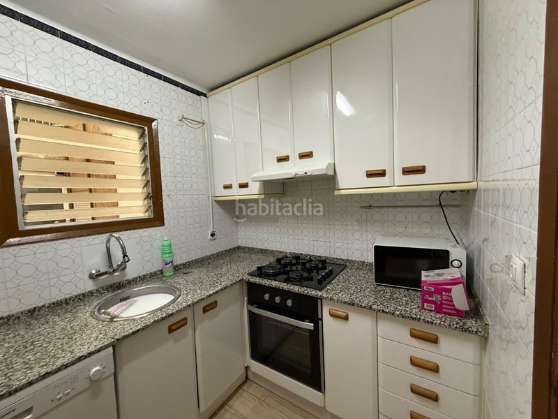 Foto 195712e4-a688-4d45-bbab-515de0ff9a3b. Piso en av santa coloma 30 piso en avenida principal, amplio y luminoso en Santa Coloma de Gramenet