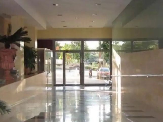 Foto 03e278cb-6867-4dd6-af84-a537e9b08579. Alquiler piso en avenida de luis alberto de cuenca 70 se alquila vivienda de lujo con parking en Lucena