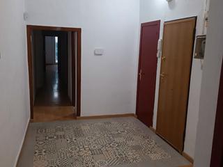 Piso en D'en robador 23. Venta particular. abstenerse agencias