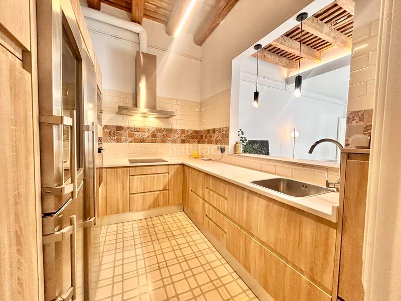 Foto cbfeaa32-7084-4d94-bb9b-e643a49dedbb. Piso en carrer nou 30 un hogar con alma en el corazón en Vic