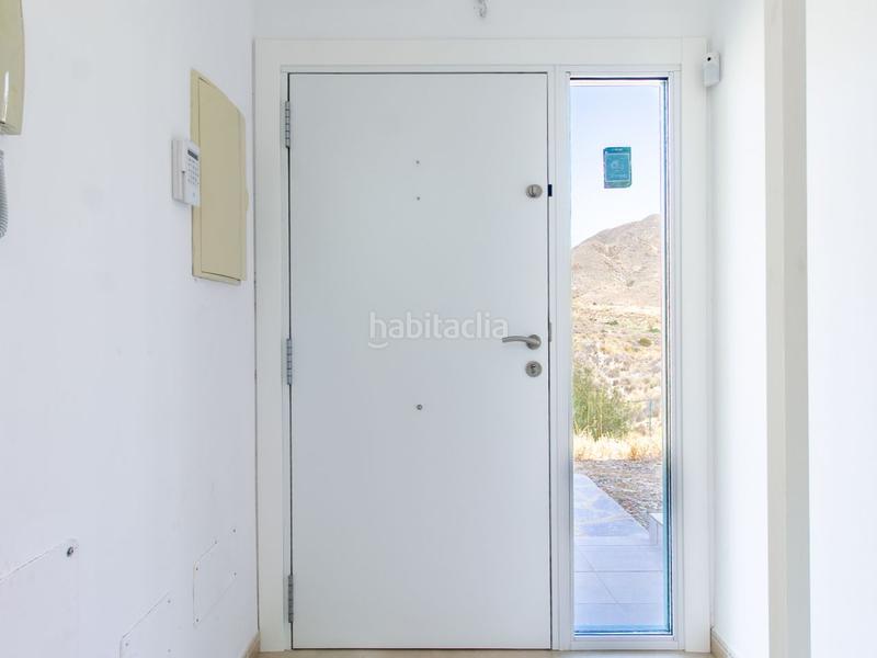 Foto 3699bbe6-7128-45dd-af3d-21dc4d17d496. Chalet en calle ballestrinque 1c chalet independiente con gran jardín y vistas únicas al parque natural cabo de gata en Níjar