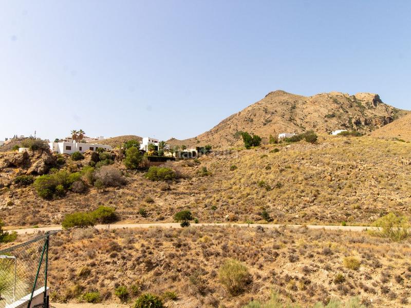 Foto 8cf39309-8333-490b-8b4b-78741d4b66f7. Chalet en calle ballestrinque 1c chalet independiente con gran jardín y vistas únicas al parque natural cabo de gata en Níjar