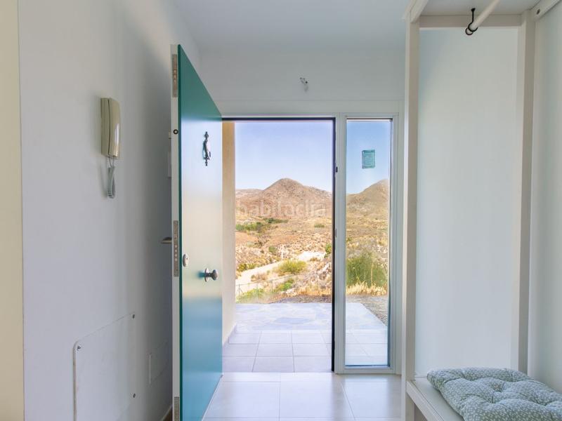 Foto f3c5c054-33ae-49c5-b6c6-b97324ec3427. Chalet en calle ballestrinque 1c chalet independiente con gran jardín y vistas únicas al parque natural cabo de gata en Níjar