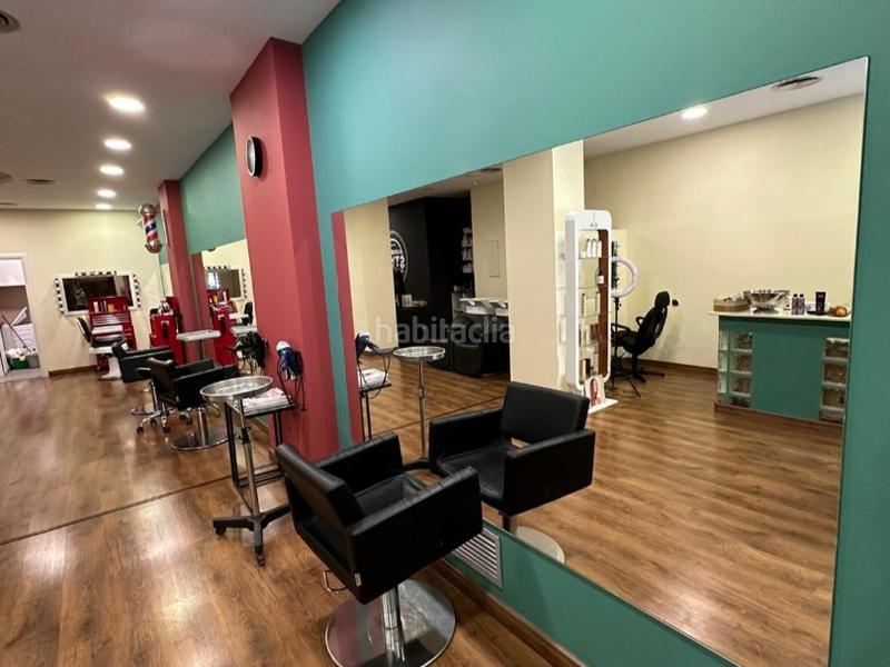 Foto b33ec223-83d9-451b-a169-ab53333f8aab. Alquiler local comercial en llull 390 local comercial reformado en zona fórum – diagonal mar en Barcelona