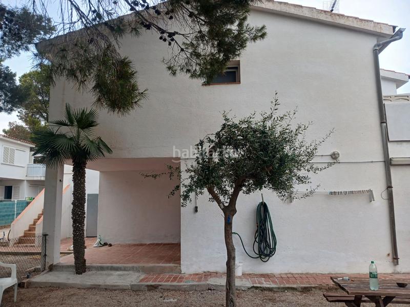 Foto 5ef05fa4-d4e1-4e82-8b7e-36dace3c95bf. Casa adosada en passatge trident 20 casa esquinera adosada 2 plantas, realmente 2 apartamentos independientes en Ametlla de Mar (L´)