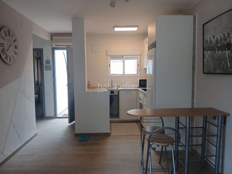 Foto eca45bbc-4a3a-4102-9ff8-e13ff6341176. Casa adosada en passatge trident 20 casa esquinera adosada 2 plantas, realmente 2 apartamentos independientes en Ametlla de Mar (L´)