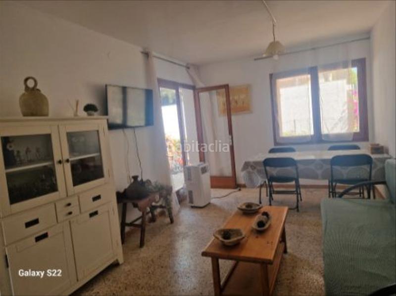 Foto f135af46-0358-4ad5-93fe-4bb2ff1e0792. Casa adosada en passatge trident 20 casa esquinera adosada 2 plantas, realmente 2 apartamentos independientes en Ametlla de Mar (L´)