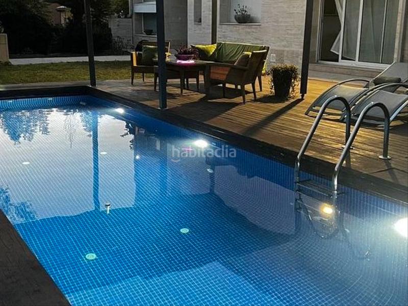 Foto a5bb5814-b831-410d-9047-1f678f03b419. Chalet en calle comtes de darnius 1 chalet independiente en Vallromanes