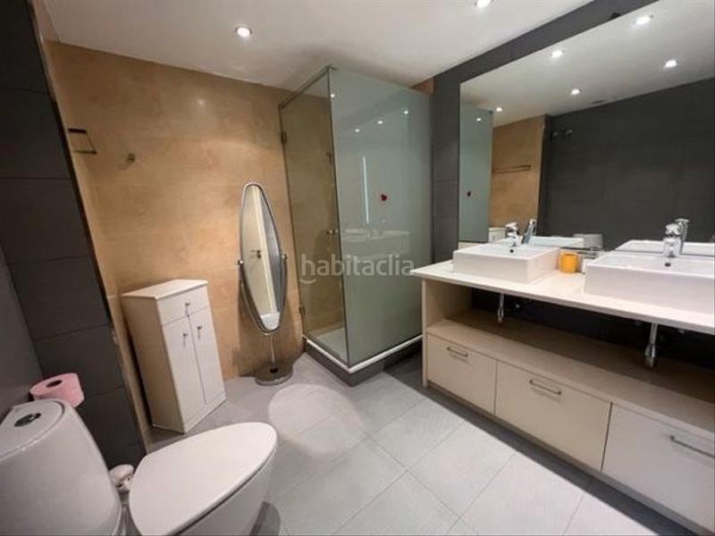 Foto e5b7c260-2e09-4600-aa80-18e0eb5843e4. Chalet en calle comtes de darnius 1 chalet independiente en Vallromanes
