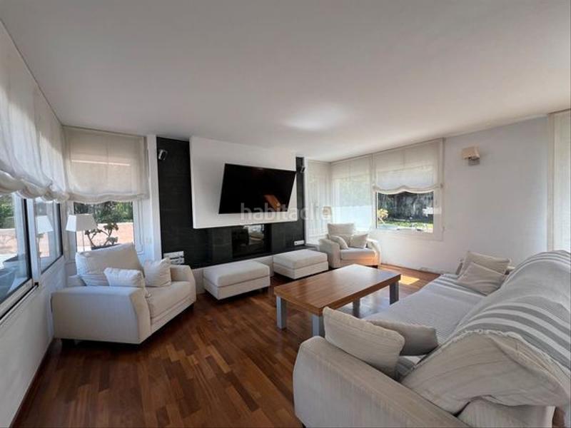 Foto fb46999a-43d8-4add-8ea9-9492a452c7cd. Chalet en calle comtes de darnius 1 chalet independiente en Vallromanes