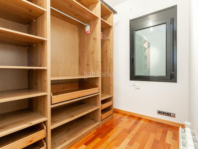 Foto 3940fe9c-b60f-4061-b661-c8da32d64a4a. Piso en calabria 127 piso en venta en calle de calàbria en Barcelona