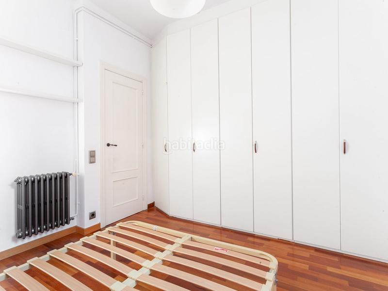 Foto d64e3d14-1634-405d-8613-3b461d68a534. Piso en calabria 127 piso en venta en calle de calàbria en Barcelona