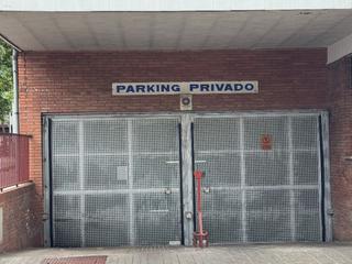 Parking voiture à Carrer pau casals 7. Venta parking mercado ciudad cooperativa