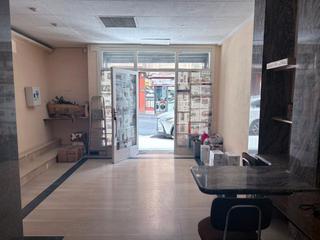 Lloguer Local Comercial a Francesc bastos 3. Local comercial en alquiler