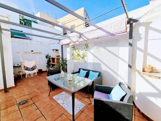 Casa a Calle navarro caro 3. Magnífica casa en  tomares