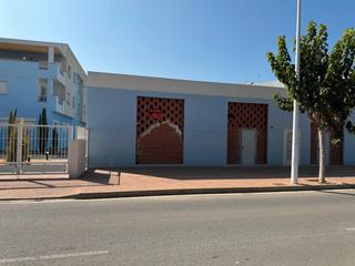 Local commercial à Calle pintor salvador dali 3b. Local en venta en calle pintor salvador dali en san pedro del pi