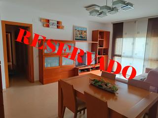 Piso en Carrer del gironès 7. (reservado) piso en venta con parking y trastero en calle gironè