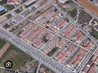 Casa adosada en Carrer llauri 7