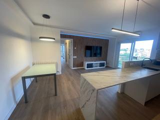 Appartement à Av catalunya 2. Piso alto y luminoso centro de rubi al lado de fgc