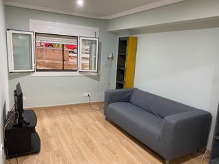 Location Appartement à Carrer de sant antoni maria claret 32. Piso una habitación en alquiler