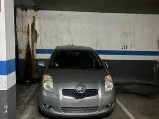 Miete Autoparkplatz in Cristobal de moura 46. Alquiler parking calle fluvia/cristobal de moura