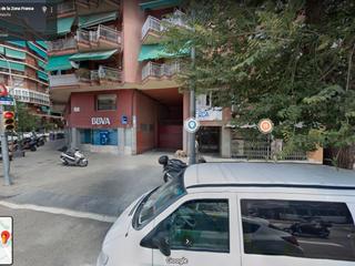 Lloguer Aparcament cotxe a Passeig zona franca 134. ¡disponibilidad de plazas para vehículo grande enfrente del bauh