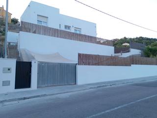 Chalet in Gornal 9. Para entrar a vivir