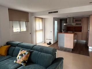 Location Appartement à Calle ciudad de wenzhou 0. Piso ideal para media estancia, (profesores, funcionarios, etc).