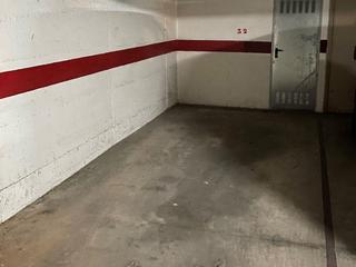 Miete Autoparkplatz in Frederic mares 5. Parquing coche grande