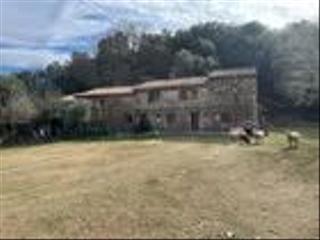 Mas à Veinat sant marti 32. Masia bien conectada
