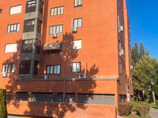 Appartement à De la haya 28. Piso exterior con piscina y zonas verdes en parque coimbra | ¡li