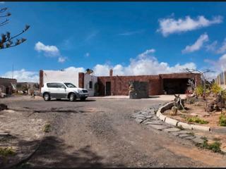 Xalet a Triquivijate 26. Casa con parcela amurallada en triquivijate